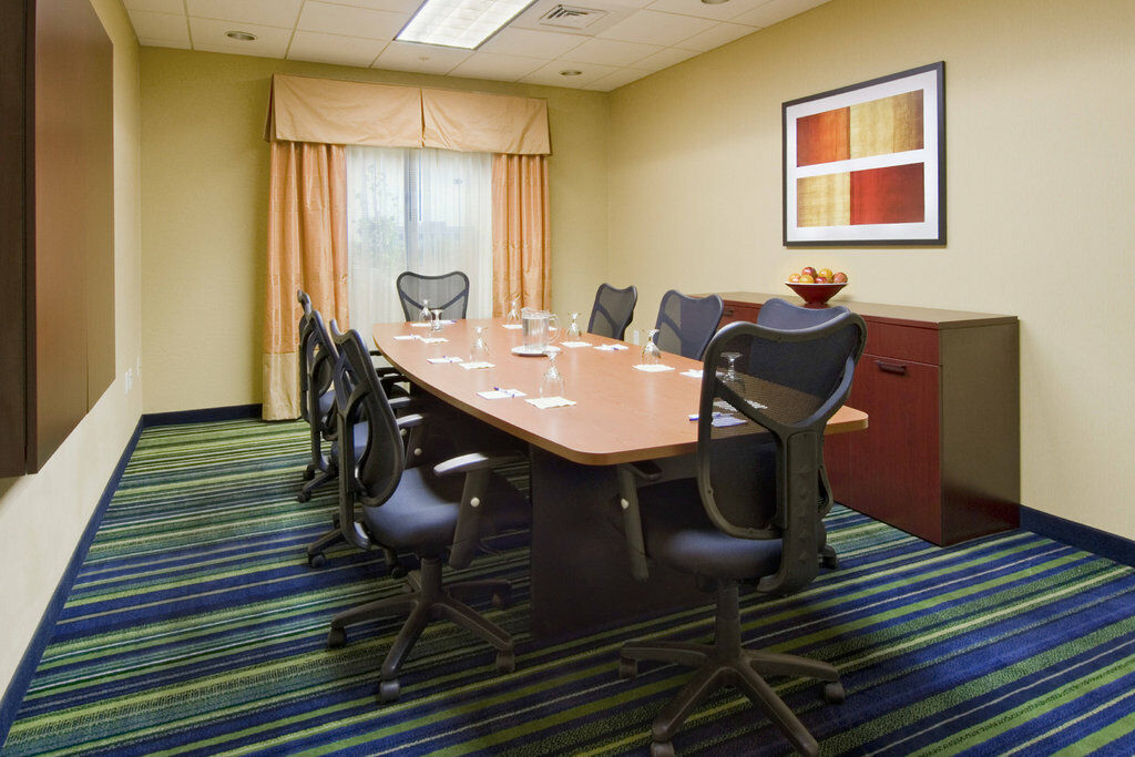 Fairfield & By Marriott Parmer Tech Ridge 3* Austin
